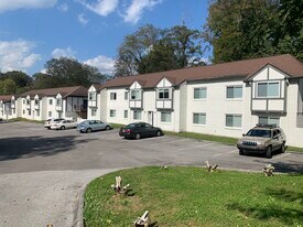 The Outpost in Chattanooga, TN - Building Photo