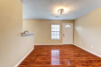 808 E 32nd St in Houston, TX - Building Photo - Building Photo