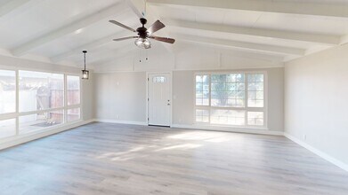 1645 Bette St in Merced, CA - Building Photo - Building Photo