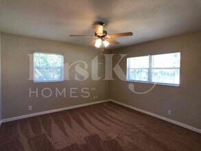 5112 43rd Ave W in Bradenton, FL - Building Photo - Building Photo