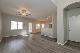 2458 Wrangler Walsh Ln in Henderson, NV - Building Photo - Building Photo