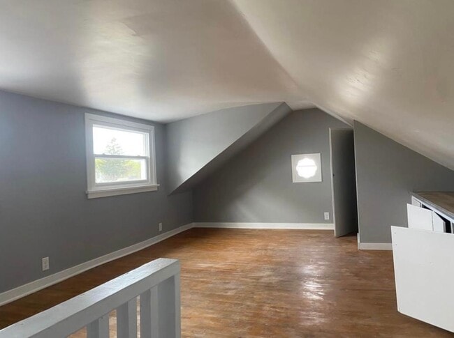 201 Elm Ave in Oconto, WI - Building Photo - Building Photo
