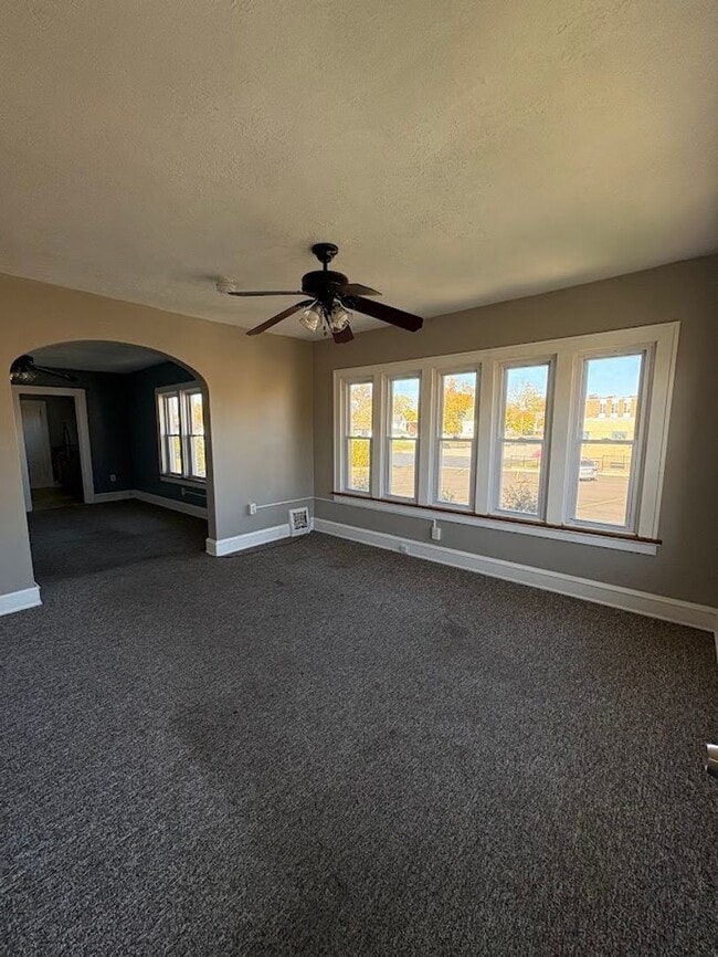 1307 Market Ave N in Canton, OH - Building Photo - Building Photo