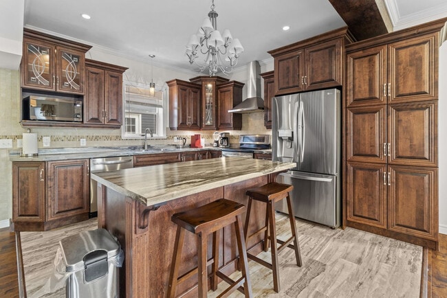 22 Battery Rd in St John's, NL - Building Photo - Building Photo