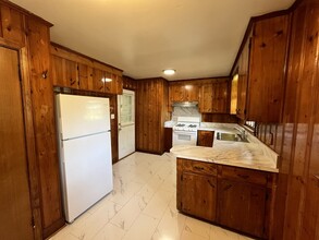 2932 Amity Garden Ct in Charlotte, NC - Building Photo - Building Photo