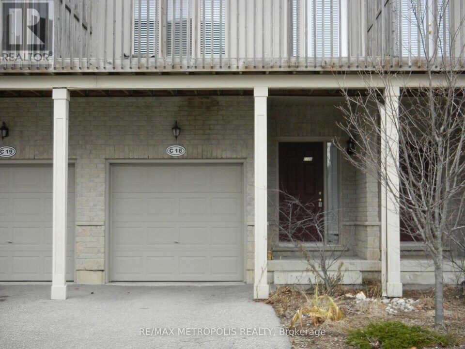 619-619 Wild Ginger Ave in Waterloo, ON - Building Photo