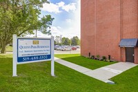 Queens Park Residences in Tillsonburg, ON - Building Photo - Building Photo