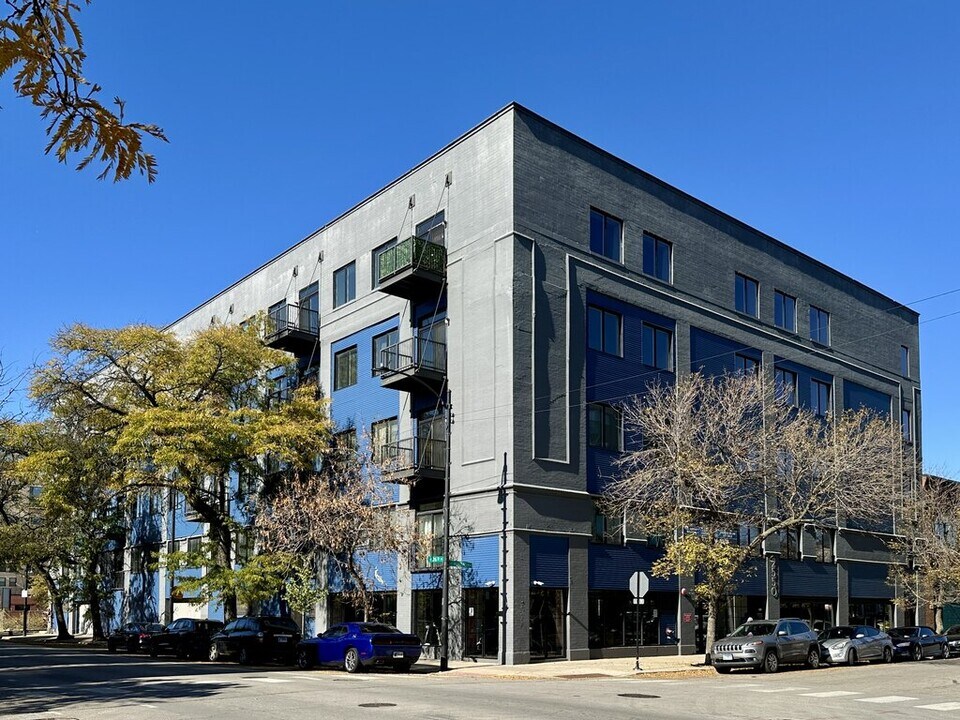 2550 S Wabash Ave in Chicago, IL - Building Photo