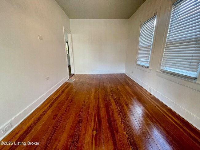 1122 Forrest St in Louisville, KY - Building Photo - Building Photo