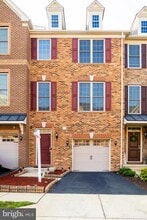 42624 Lisburn Chase Ter in Chantilly, VA - Building Photo - Building Photo
