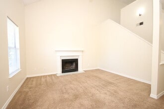 7033 Weatherwood Dr in Pensacola, FL - Building Photo - Building Photo
