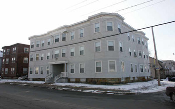 427 Warren Ave in Brockton, MA - Building Photo - Building Photo