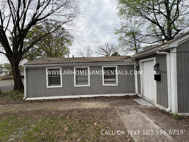 property at 2111 Franklin St