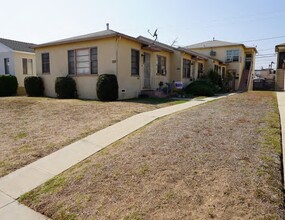 217-221 S Maple Ave in Montebello, CA - Building Photo - Building Photo