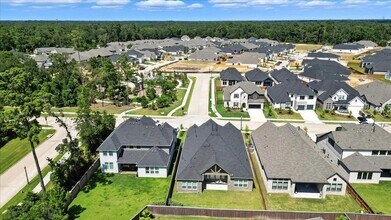 27208 Silent Rain Dr, Unit 1205 in Magnolia, TX - Building Photo - Building Photo