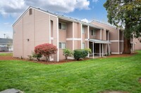 Fort Vancouver Terrace in Vancouver, WA - Building Photo - Building Photo