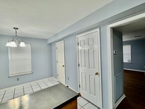 3185 Mapleleaf Sq in Lexington, KY - Building Photo - Building Photo