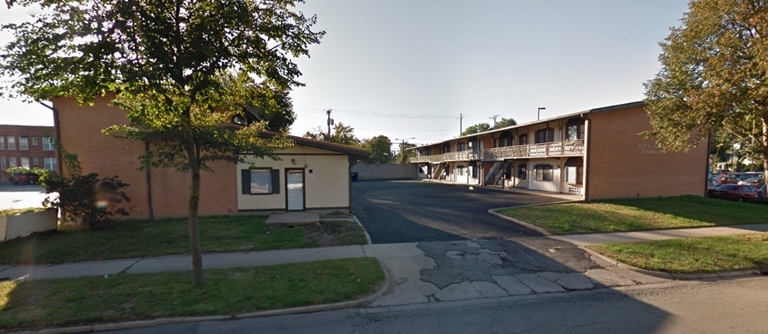 Fifth Street Apartments in Springfield, IL - Building Photo