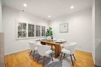 11737 Darlington Ave, Unit 104 in Los Angeles, CA - Building Photo - Building Photo