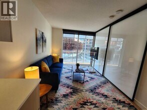 89 Nelson St. in Vancouver, BC - Building Photo - Building Photo