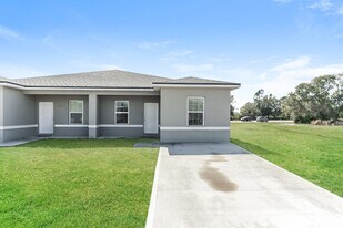 532 Imperial Pl in Kissimmee, FL - Building Photo