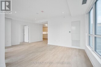 15 Richardson St in Toronto, ON - Building Photo - Building Photo