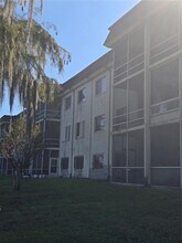 2225 Holden Ave in Orlando, FL - Building Photo - Building Photo