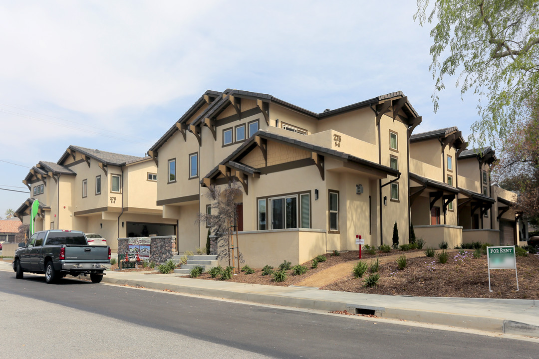 The Center Street Courts in Covina, CA - Building Photo