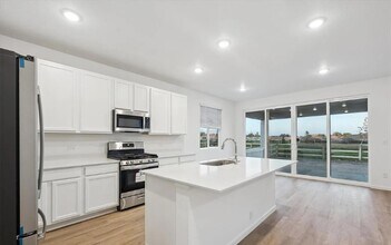 920 Steppe Ln in Windsor, CO - Building Photo - Building Photo