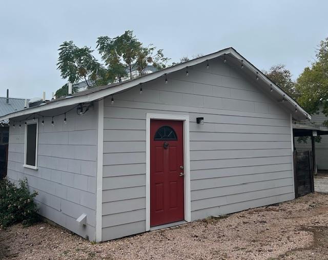 property at 704 W 34th St