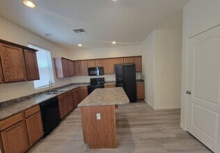7226 S 48th Glen in Phoenix, AZ - Building Photo - Building Photo