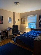 166-26 Gothic Dr in Queens, NY - Building Photo - Building Photo
