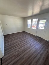 11 Lincoln Cir in Junction City, KS - Building Photo - Building Photo