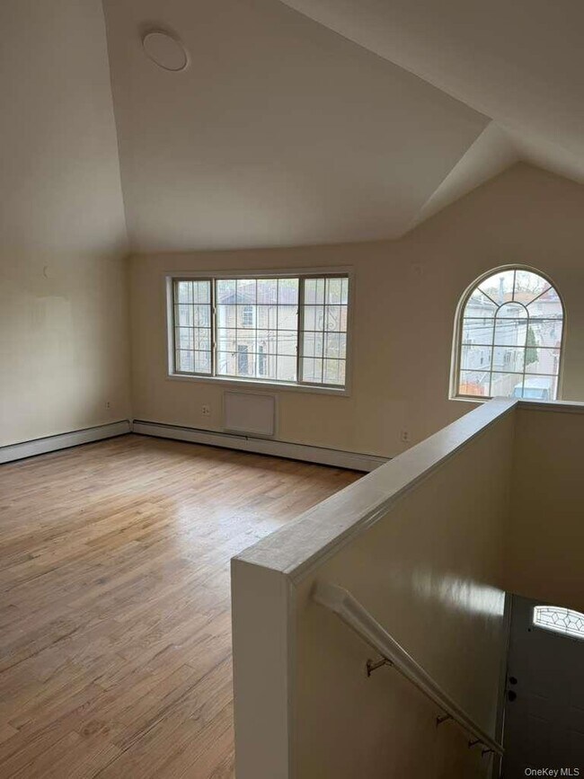 145-47 224th St in Queens, NY - Building Photo - Building Photo