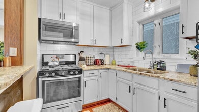15 Averill Ave in Rochester, NY - Building Photo - Building Photo