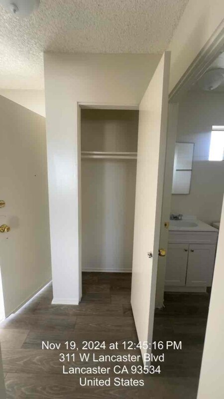 311 W Lancaster Blvd-Unit -123 in Lancaster, CA - Building Photo - Building Photo
