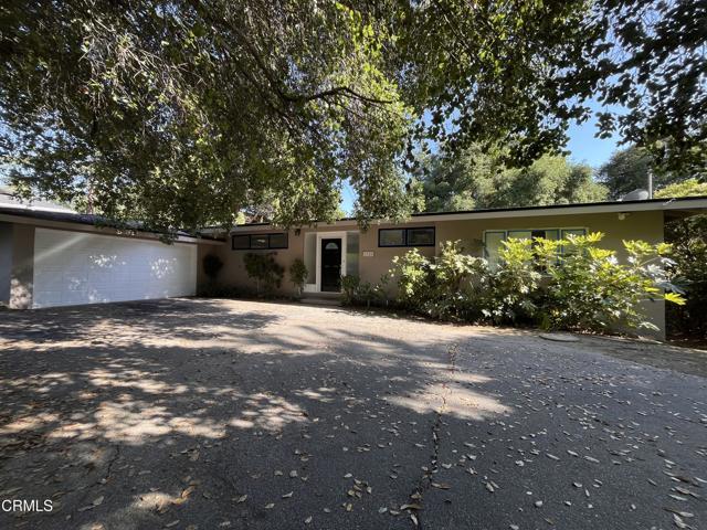 property at 1920 Orchard Ln