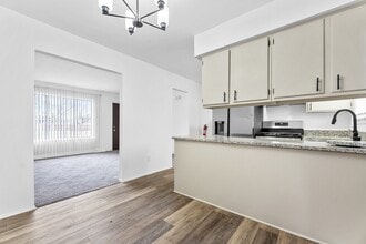 1505-1509 Electric Ave in Lincoln Park, MI - Building Photo - Building Photo