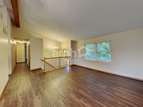 204 Inverness Trl in McHenry, IL - Building Photo - Building Photo