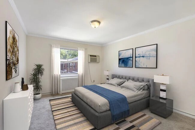 Lakeview Apartments