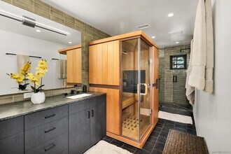 2518 Via Pisa in Del Mar, CA - Building Photo - Building Photo