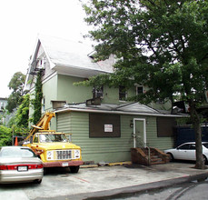 8615-8621 116th St in Richmond Hill, NY - Building Photo - Building Photo