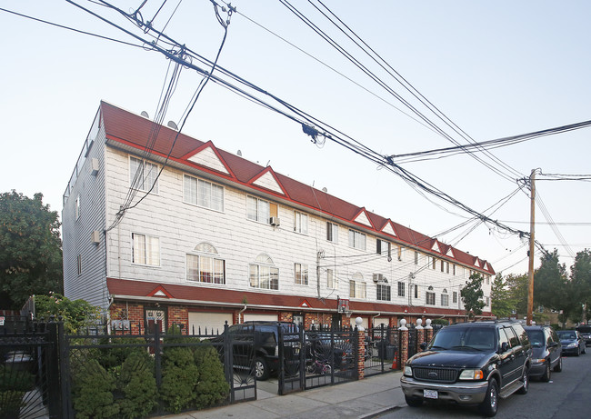 406-420 Milford St in Brooklyn, NY - Building Photo - Building Photo