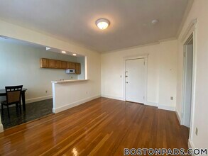117 Park Dr in Boston, MA - Building Photo - Building Photo