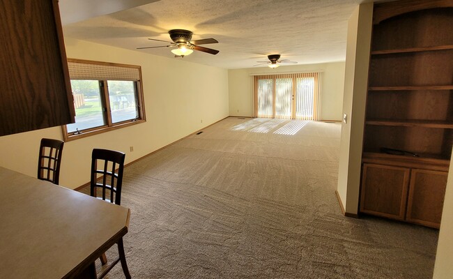 1711 W Koch St, Unit Cedarwinds #34