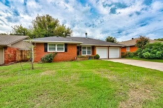 2622 NW 42nd St in Oklahoma City, OK - Building Photo - Building Photo