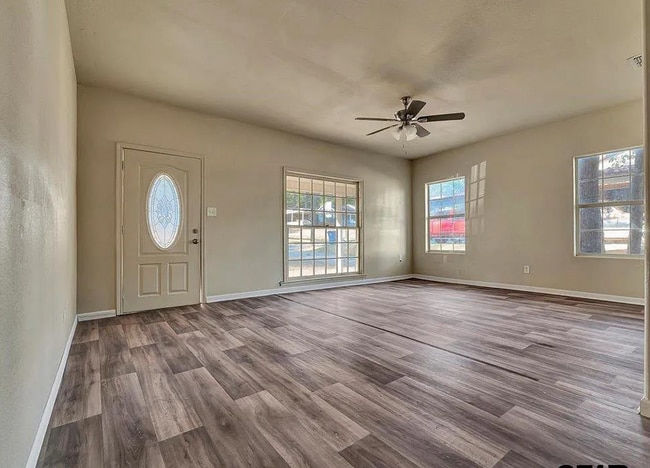 511 Woodlawn St in Henderson, TX - Building Photo - Building Photo