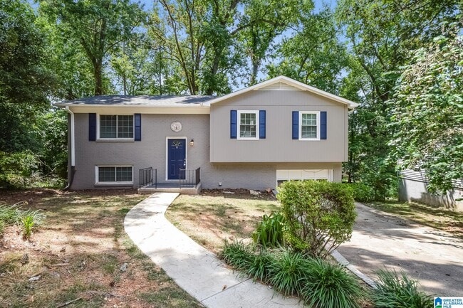 property at 1745 Molly Dr
