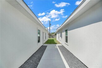 1500 W Heritage Dr in Pharr, TX - Building Photo - Building Photo