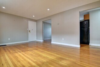 30 Trull St in Boston, MA - Building Photo - Building Photo